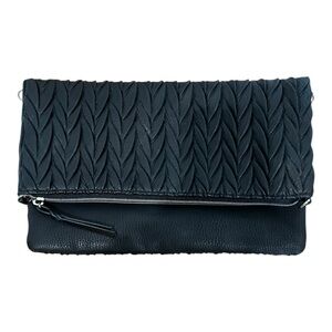 Stella & Dot Waverly woven clutch bag